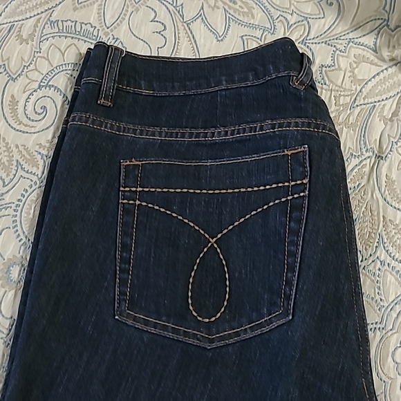 Blue Jeans from Calvin Klein. 18w - Picture 3 of 8